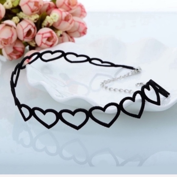 1 AVAIL! Best seller! NWT Black velvet 🖤 choker - Picture 5 of 7